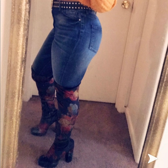 Floral thigh high boots😍 - Picture 2 of 2